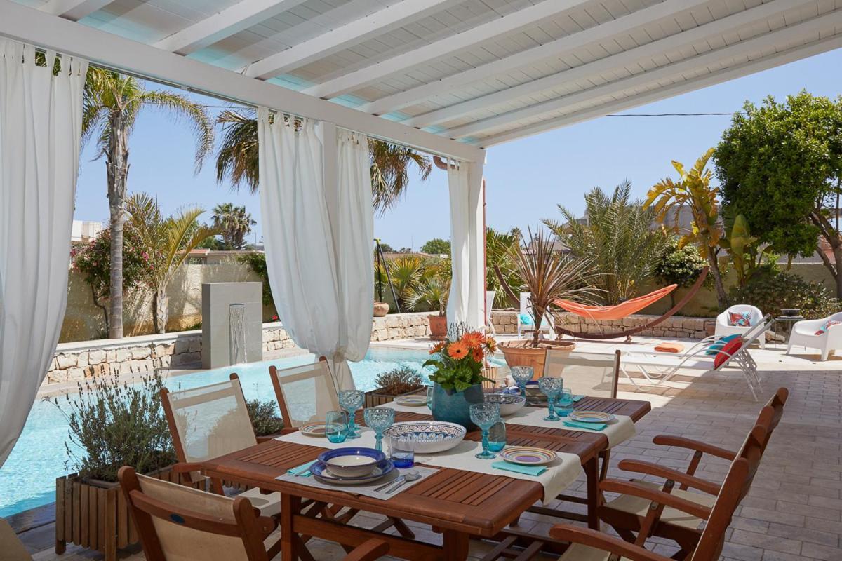 Villa Zamia Con Piscina Санта-Мария-дель-Фокалло Экстерьер фото